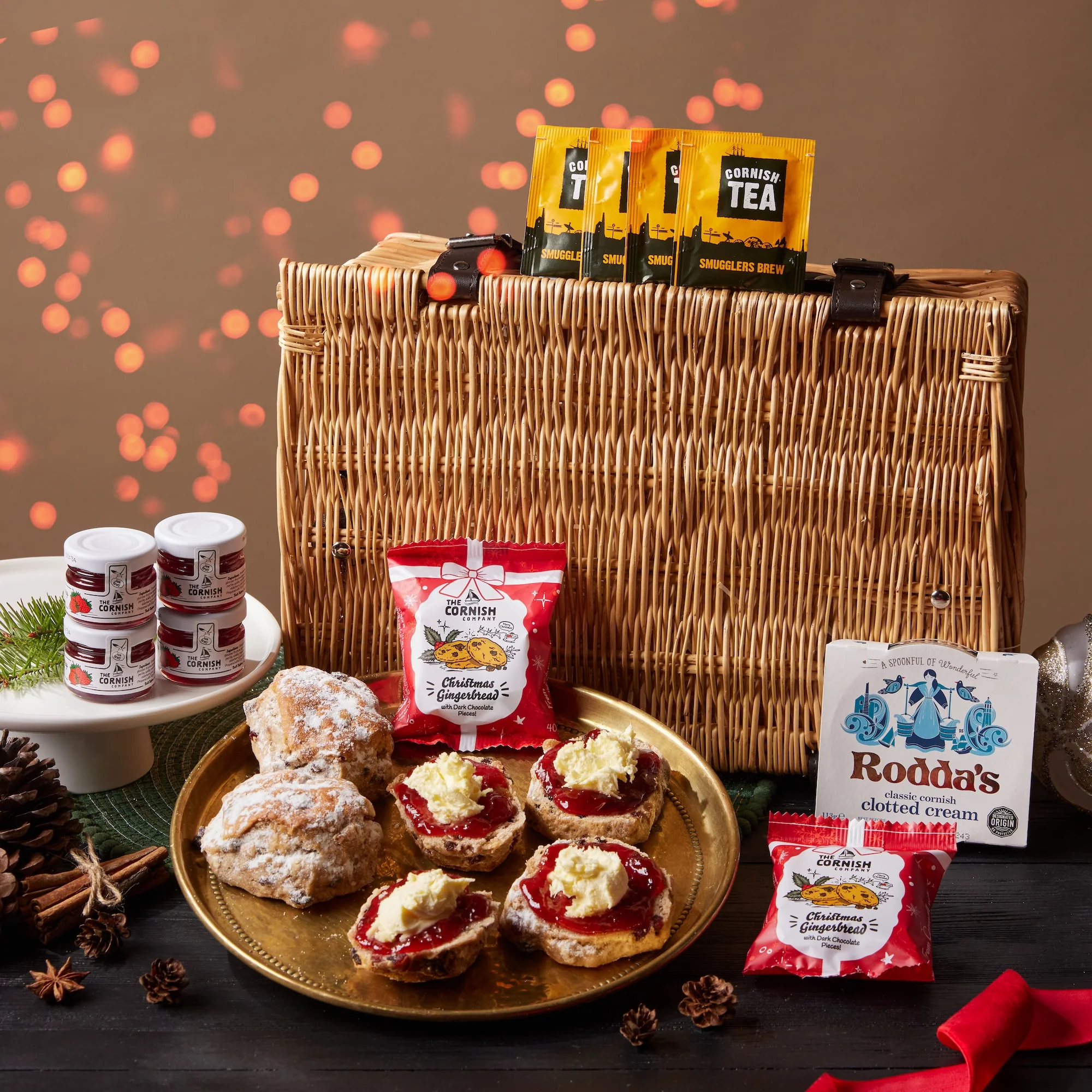 The Christmas Cream Tea Hamper - Image 10