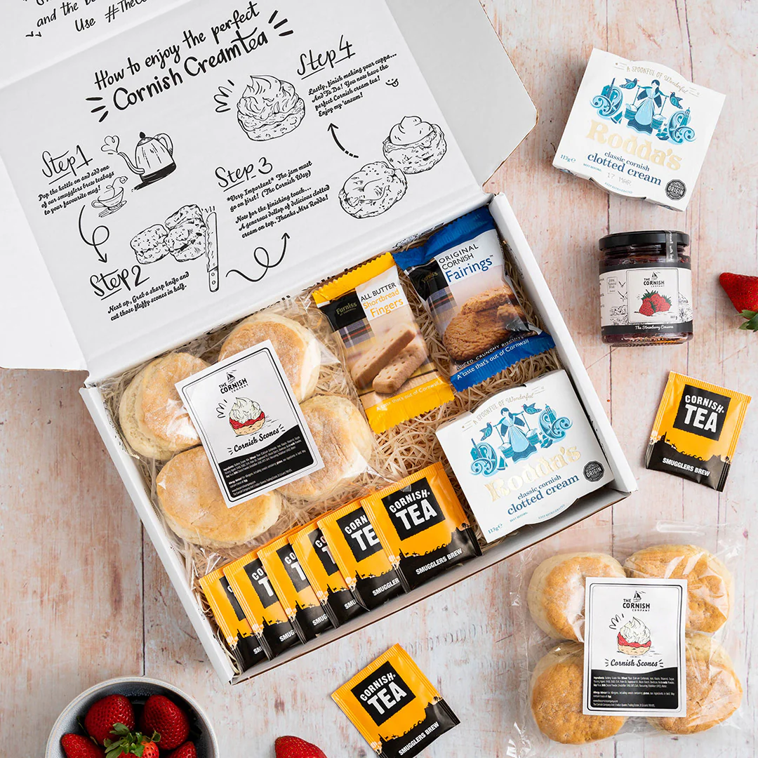 The Cream Tea Hamper Extra Scones, Jam & Cream - Image 3