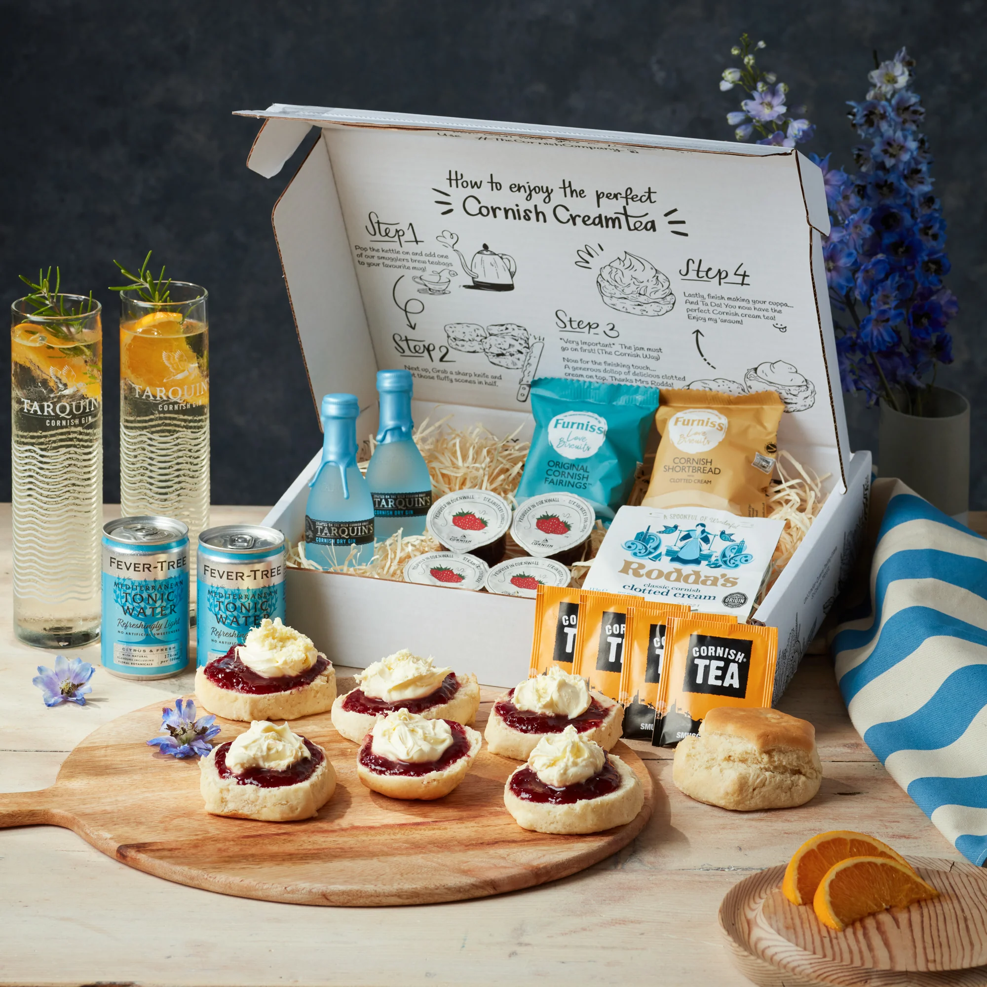 The Gin & Tonic Cream Tea Hamper - Image 2