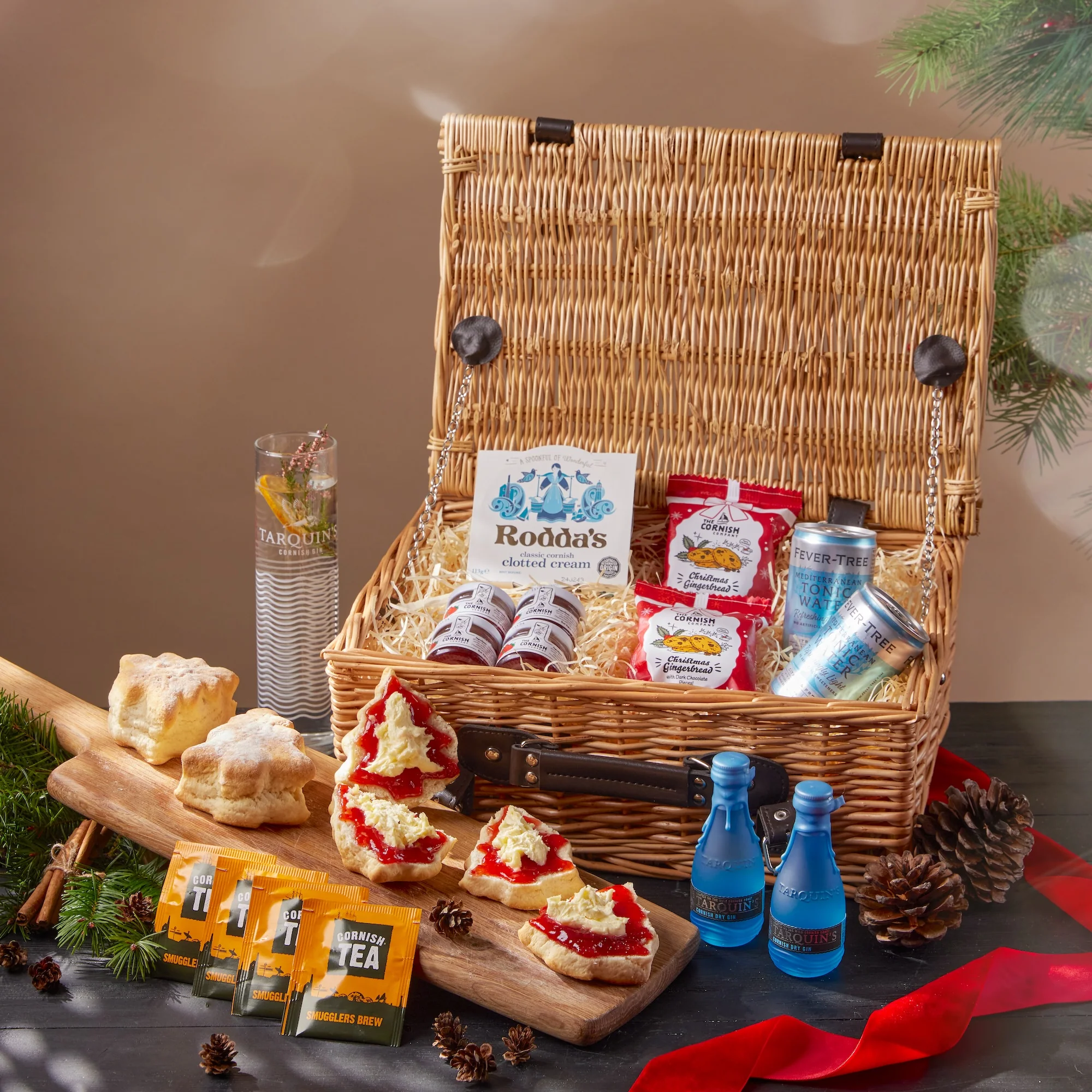 The Merry 'Gin-Mas' Hamper - Image 4